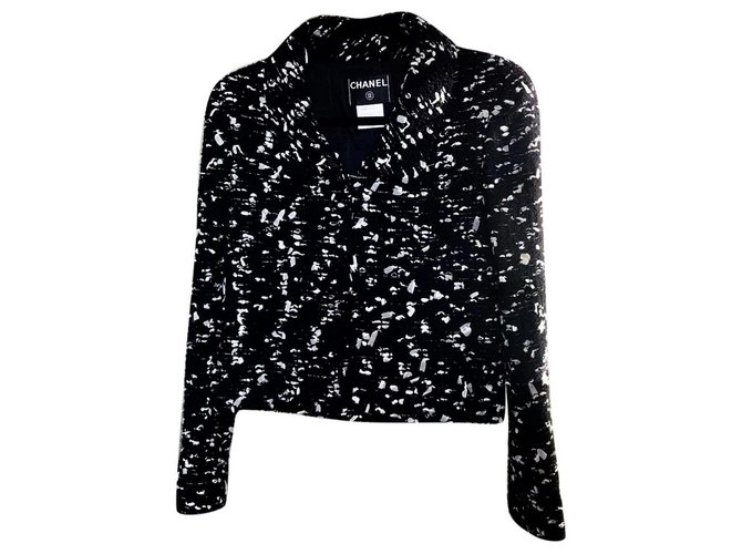 Chanel giacca in tweed di sfilata Nero  ref.235736