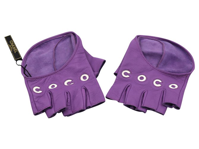 Chanel 2019 gant de collection de piste Cuir Violet  ref.269483