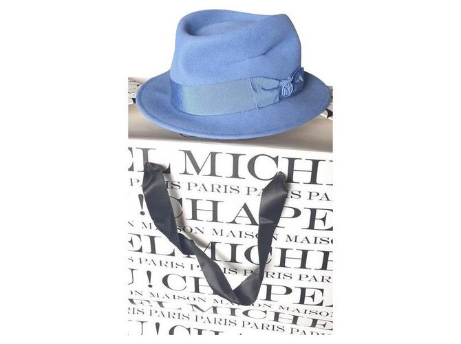 Lindo novo chapéu Maison Michel Azul claro Lã  ref.235841