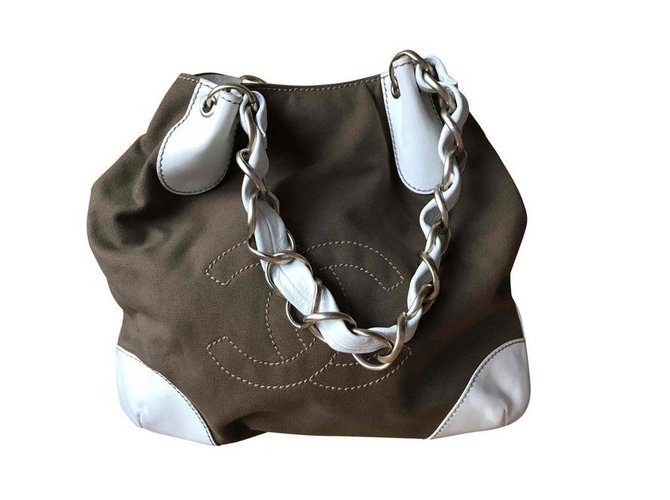 Chanel Handbags Khaki Eggshell Cloth Lambskin  ref.236166