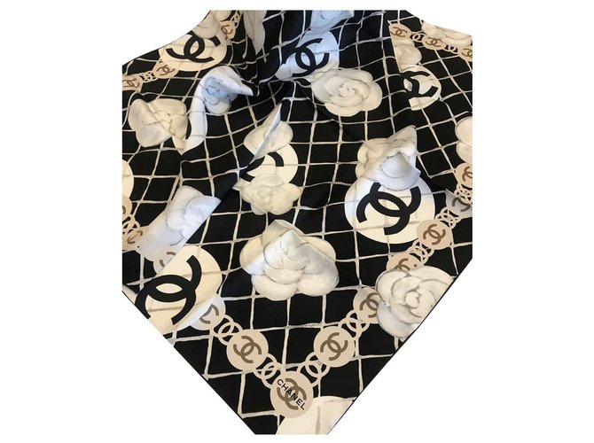 SCARF CHANEL SILK Black  ref.236579