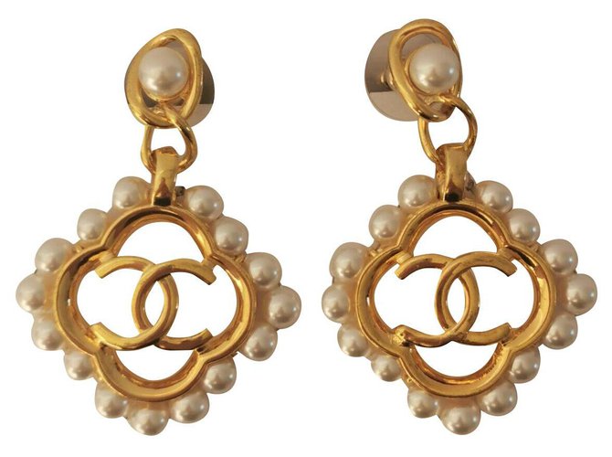 Cambon Chanel Earrings Gold hardware Gold-plated  ref.237545