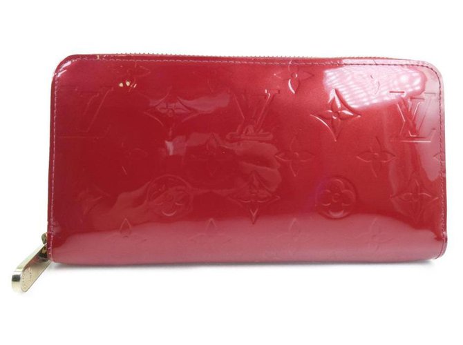 Louis Vuitton Zippy Wallet Cuir vernis Rouge  ref.238595