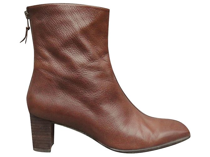 Botines Stuart Weitzman de cuero marrón claro