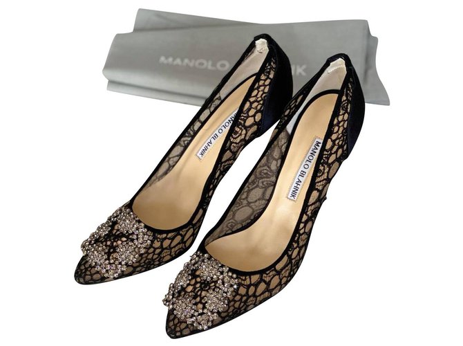 manolo blahnik heel height