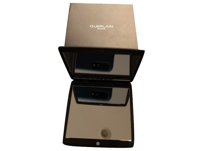 Autre Marque Specchio Guerlain foderato Nero 
