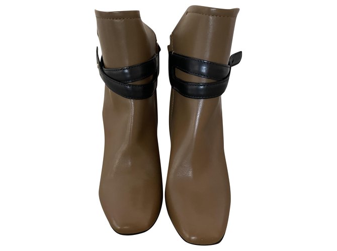 Bally boots Beige Leather  ref.239584