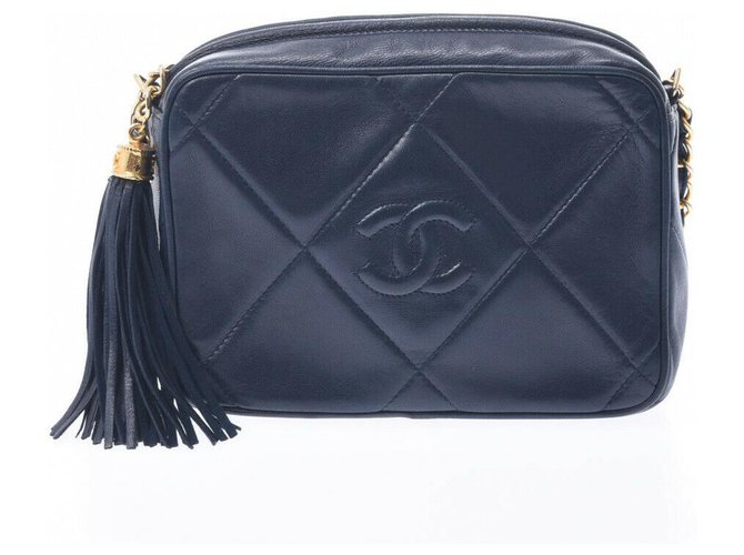 Chanel shoulder bag Navy blue Leather  ref.239628