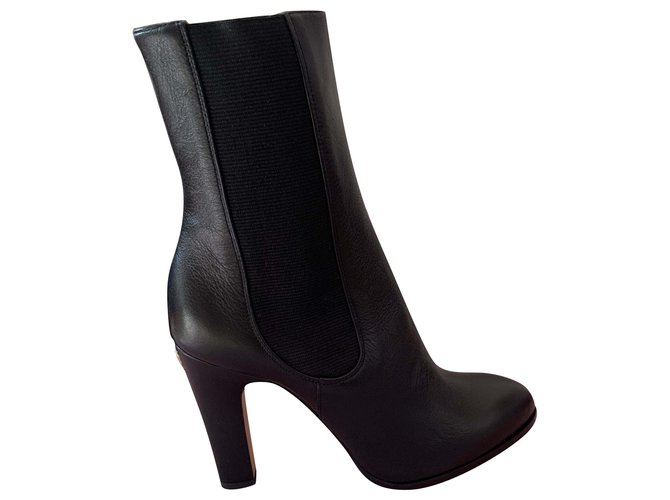 Chanel Ankle Boots Black Leather  ref.240166
