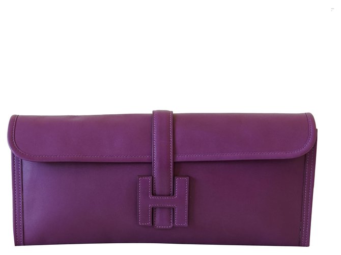 Hermès Pochettes Cuir Violet  ref.240208