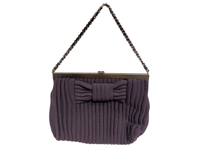 Chanel Pochettes Tissu Violet  ref.240224
