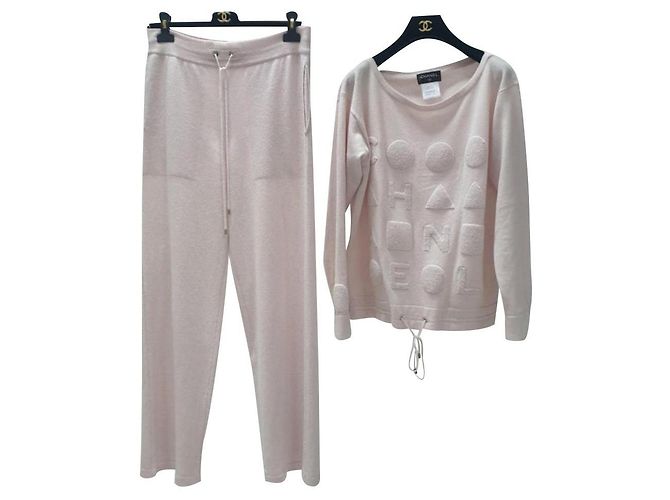 Chanel Cashmere Loungewear Set Rosa