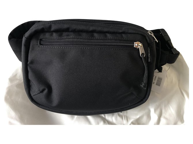 Balenciaga Handbags Black Nylon  ref.241170