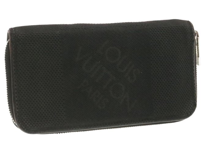 Louis Vuitton Zippy Wallet Black Cloth  ref.242518