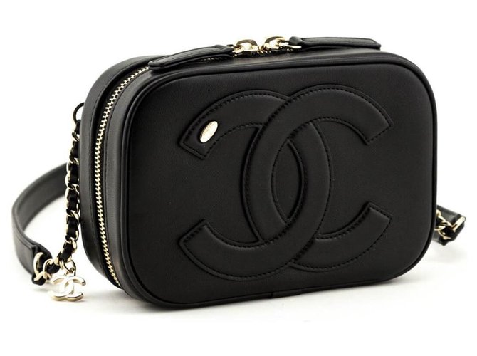 Classique Chanel Sac de taille Cuir Noir  ref.242742