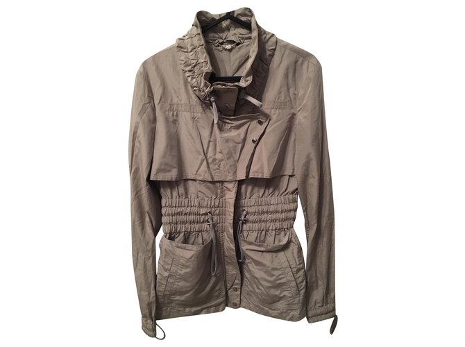 Gucci Coats, Outerwear Beige Cotton  ref.242813
