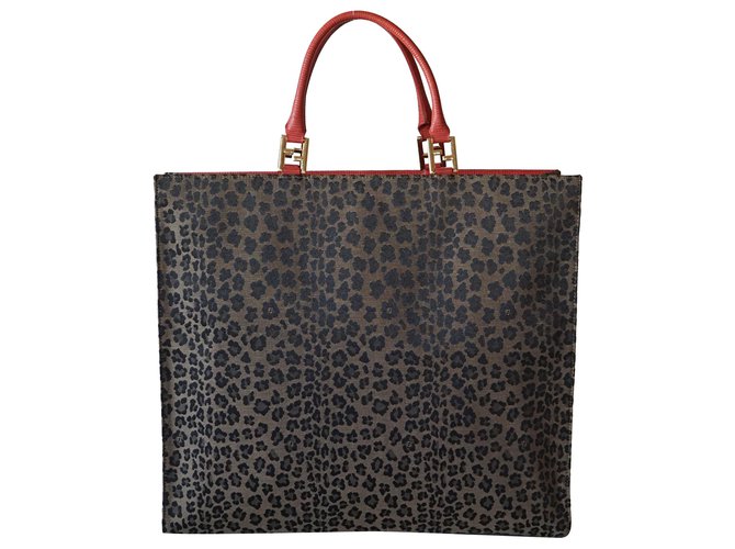 Fendi Handbags Multiple colors Cloth  ref.242867