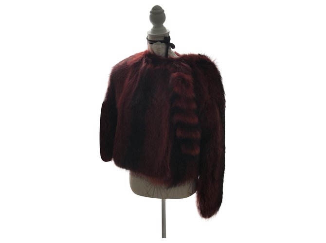 Givenchy Manteaux, Vêtements d'extérieur Fourrure Noir Rouge  ref.242889