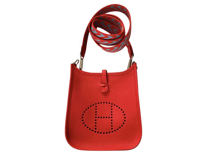 Hermès Hermes evelyne e tpm mini 16. Red Leather ref.243001 - Joli  Closet