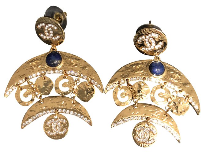 Chanel Earrings Gold hardware  ref.243259
