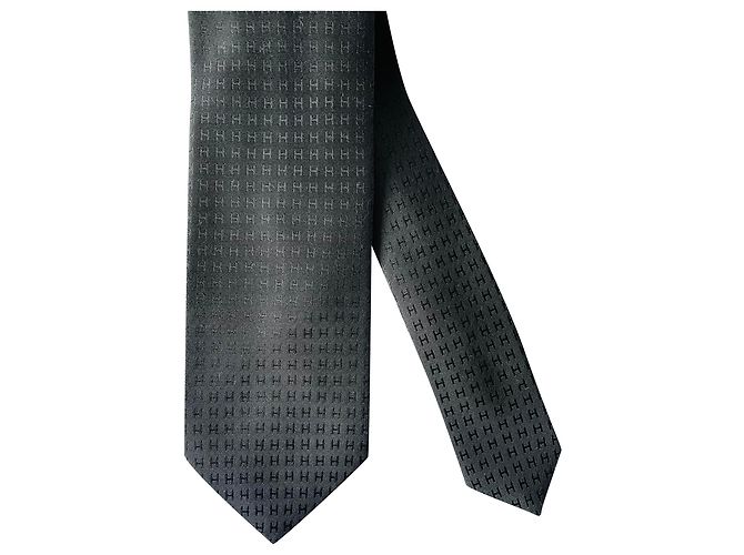Hermès Cravate Façonnée H Noir