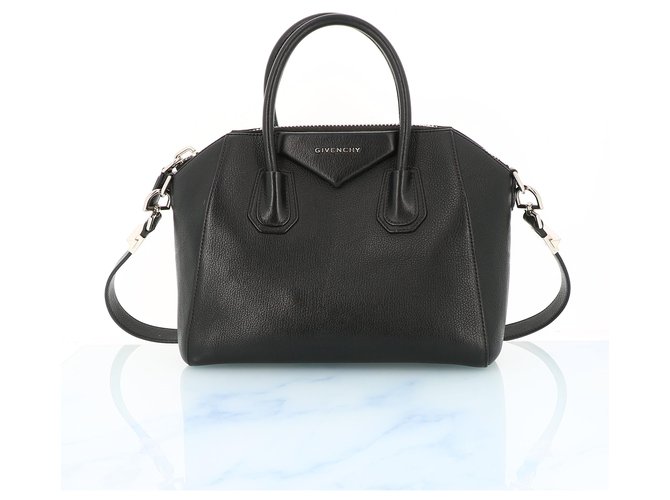 Givenchy antigona Black Leather  ref.243913