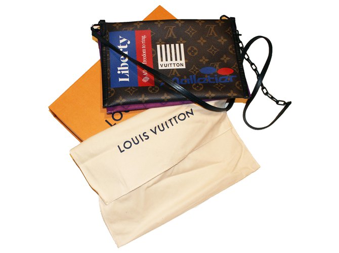 Louis Vuitton lined Flat Messenger Purple Dark brown Leather Cloth  ref.244214