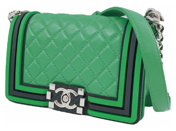 CHANEL BOY Womens shoulder bag A67085 green x black xSV hardware Lambskin  ref.244600