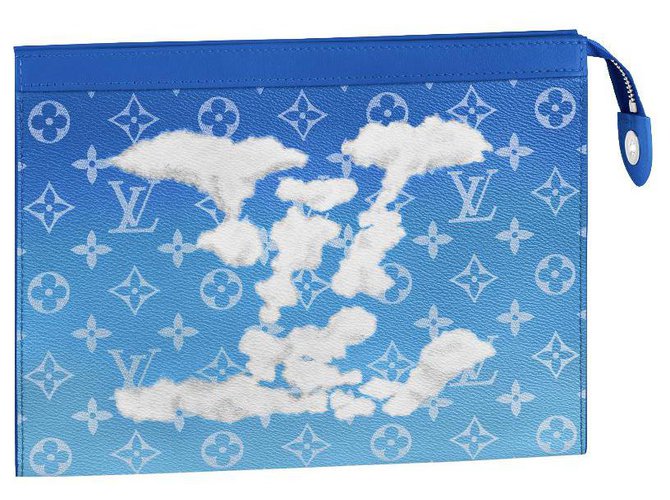 LOUIS VUITTON Monogram Clouds Pochette Voyage Clutch Bag Blue M45480 auth  46151a White ref.977437 - Joli Closet