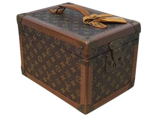 Sofia Coppola LOUIS VUITTON Klassisches Monogramm Vintage Boite Flacons Beauty Case Kosmetische Zugkoffer Box Braun Leder  ref.245024