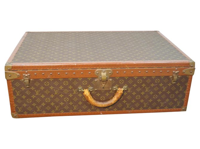 Louis Vuitton, Alize collection vintage suitcase (1990s circa) - Auction  Fine Jewels Watches Fashion Vintage - Colasanti Casa d'Aste