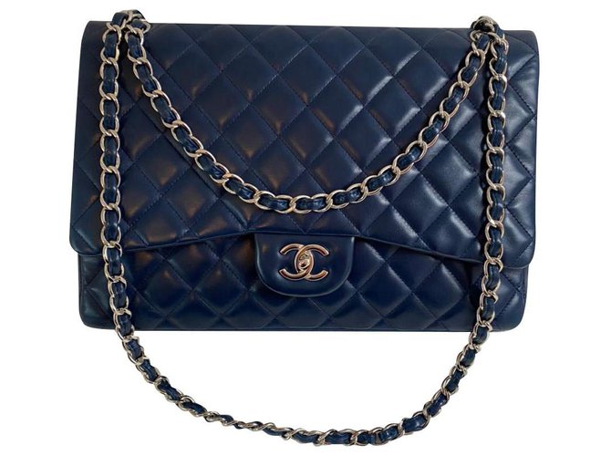 Timeless Chanel Azul Couro  ref.245124
