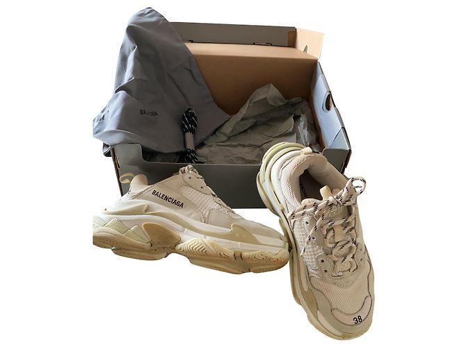 Balenciaga Triple S Sneaker Weiß