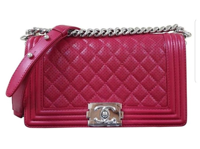 Chanel Classic Flap Boy Perforated Medium Red Leather  ref.245751