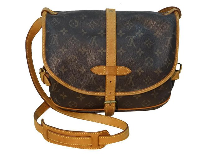 Louis Vuitton Monogram Saumur 30 Crossbody Bag Brown Leather ref.245805 -  Joli Closet