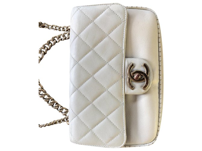 Timeless Couro Chanel Bege  ref.245972
