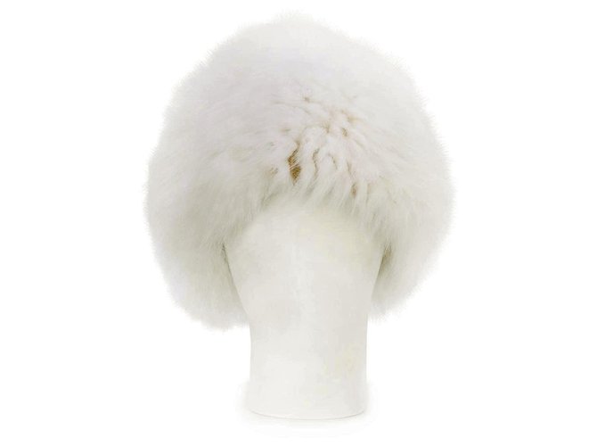 Yves Salomon Hats White Fur Fox  ref.246421