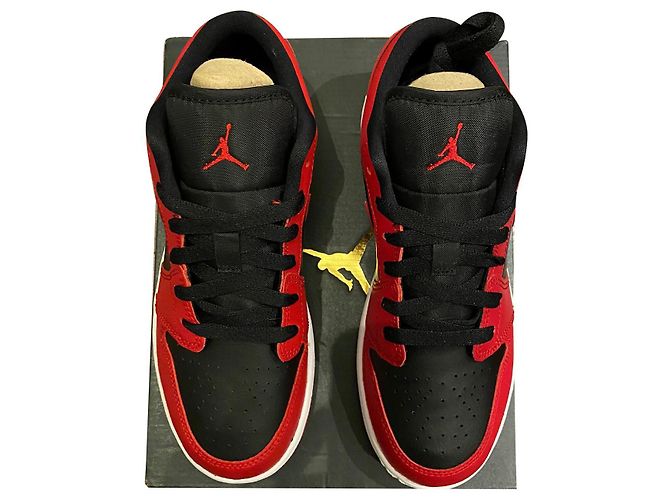 Nike x Jordan Reverse Banned Bred 36.5 Rouge