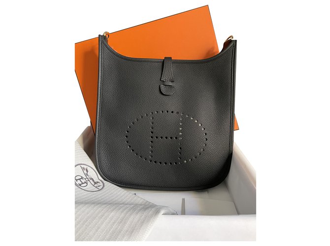 Bolsa Hermès Evelyne III 29 preto novo Couro  ref.246480