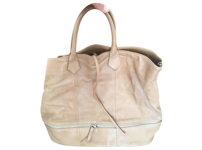 cucinelli handbags