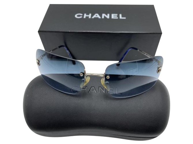 Chanel Sunglasses Blue ref.246544 - Joli Closet