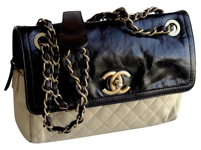 Chanel Medium Flap Bag 23 cm 'In The Mix' Black Beige Cream Leather  ref.246550 - Joli Closet
