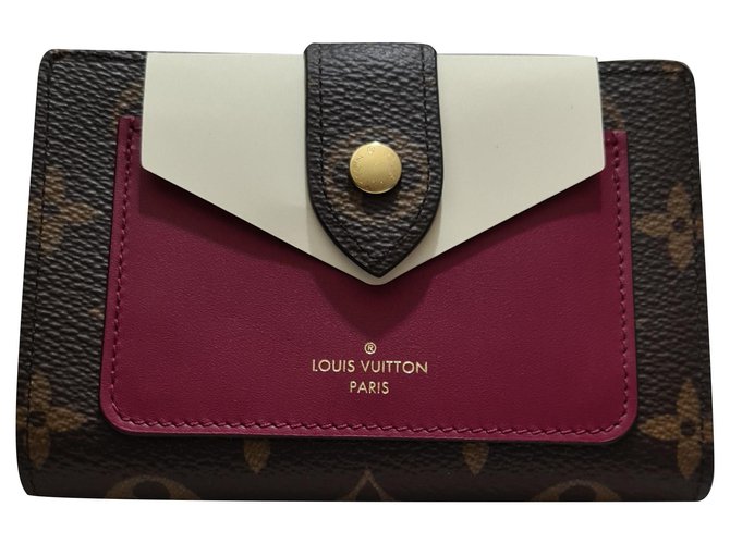 Louis Vuitton Juliet Dark brown Cloth  ref.246611