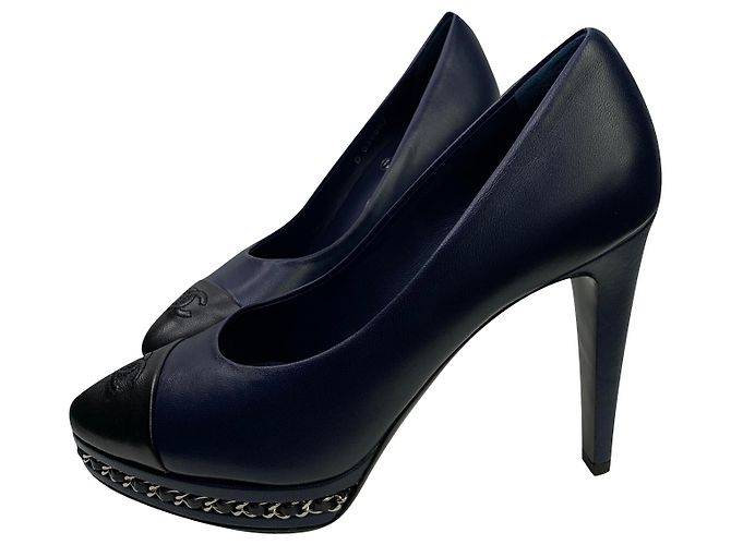 Chanel Pumps Navy Blue Leather Size 37