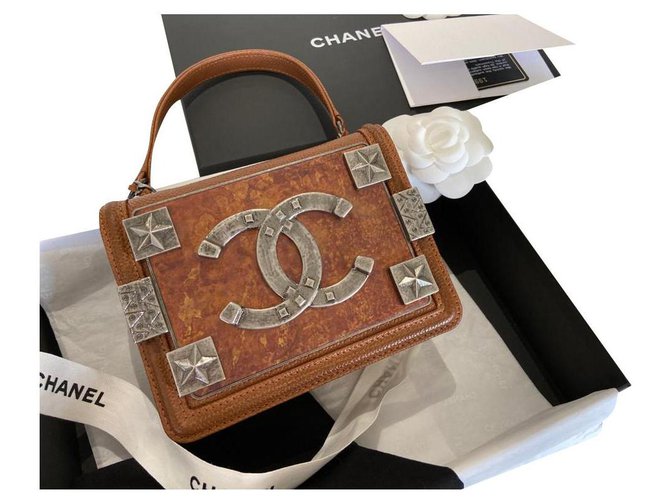 Chanel Paris Dallas Caramelo Couro  ref.247033