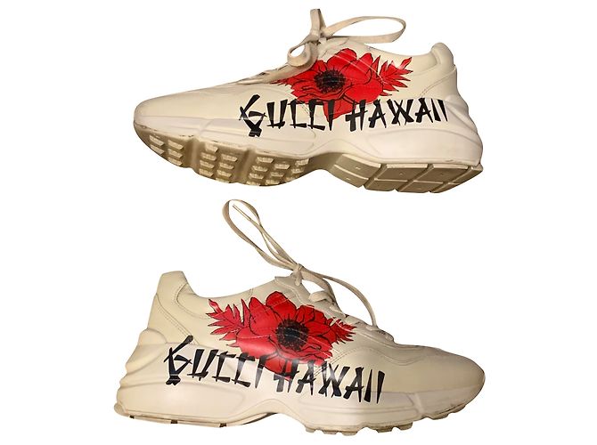 Gucci Rhyton Sneaker Beige Leder Blumen