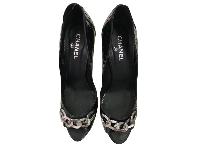 Chanel Python Pumps Black 11cm Heels