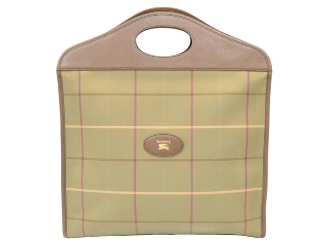 Burberry handbag Green Cloth  ref.247339