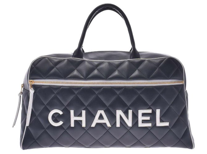Bolsa de viaje Chanel Negro Cuero  ref.247347