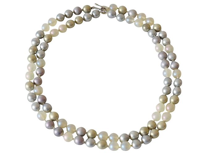 Chanel Lunghe collane Multicolore Metallo Perla